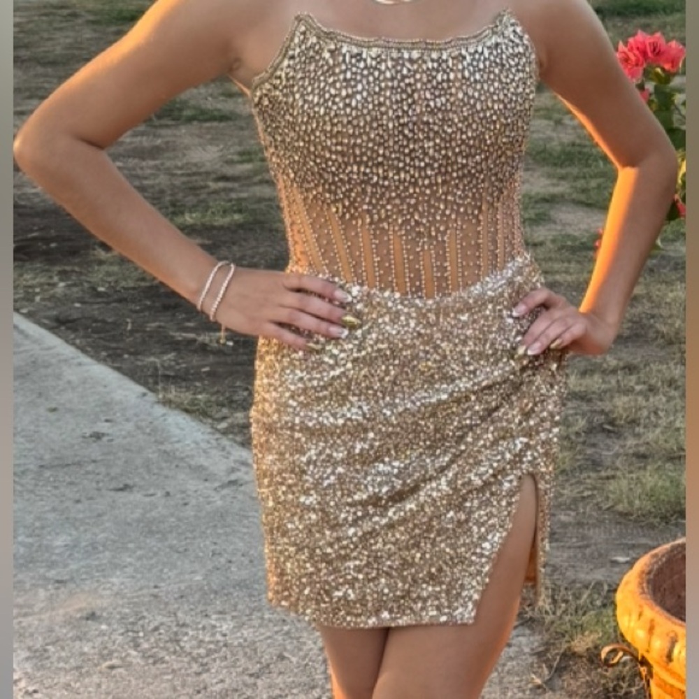 Elegant Gold Sequin Dress